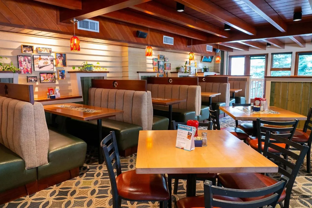 Fox Hotel And Suites Banff 4*,  Kanada