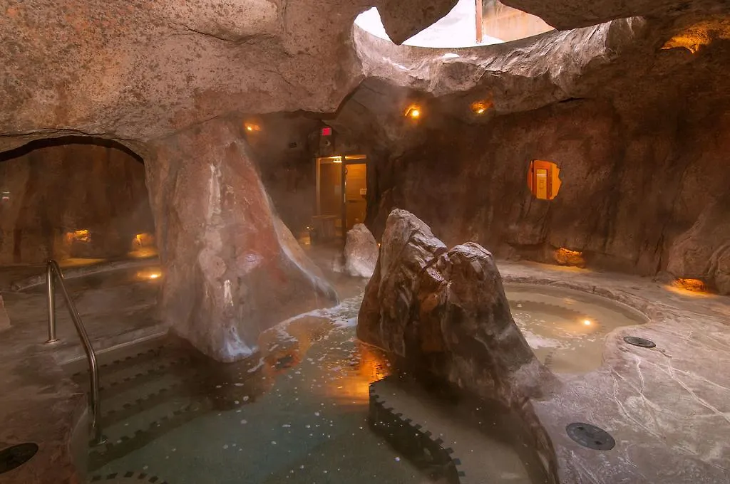 Fox Hotel And Suites Banff