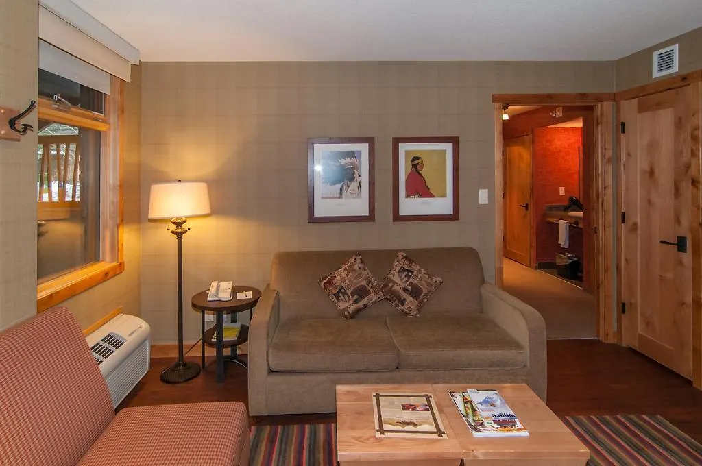 Fox Hotel And Suites Banff 4*,