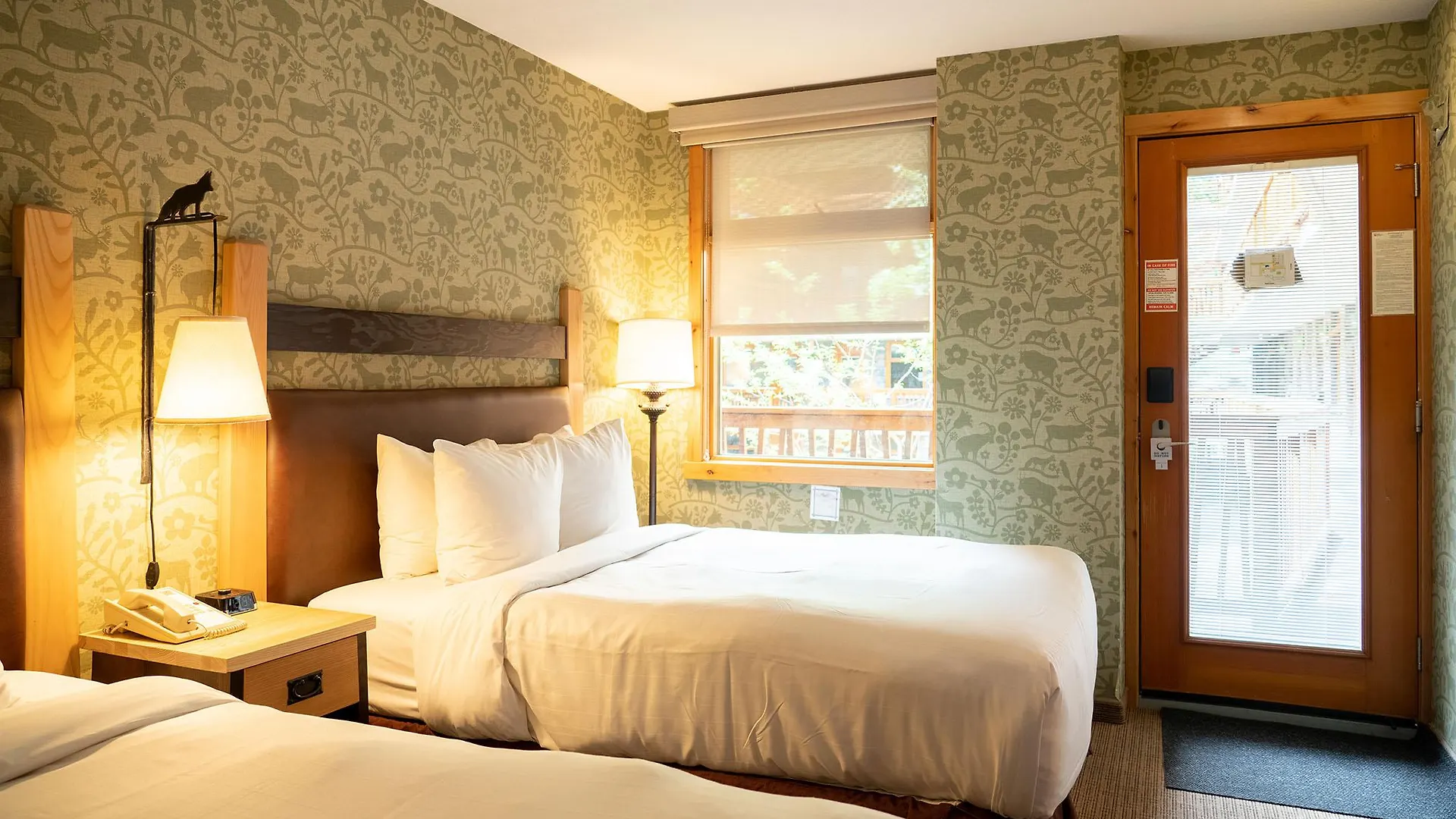 Fox Hotel And Suites Banff