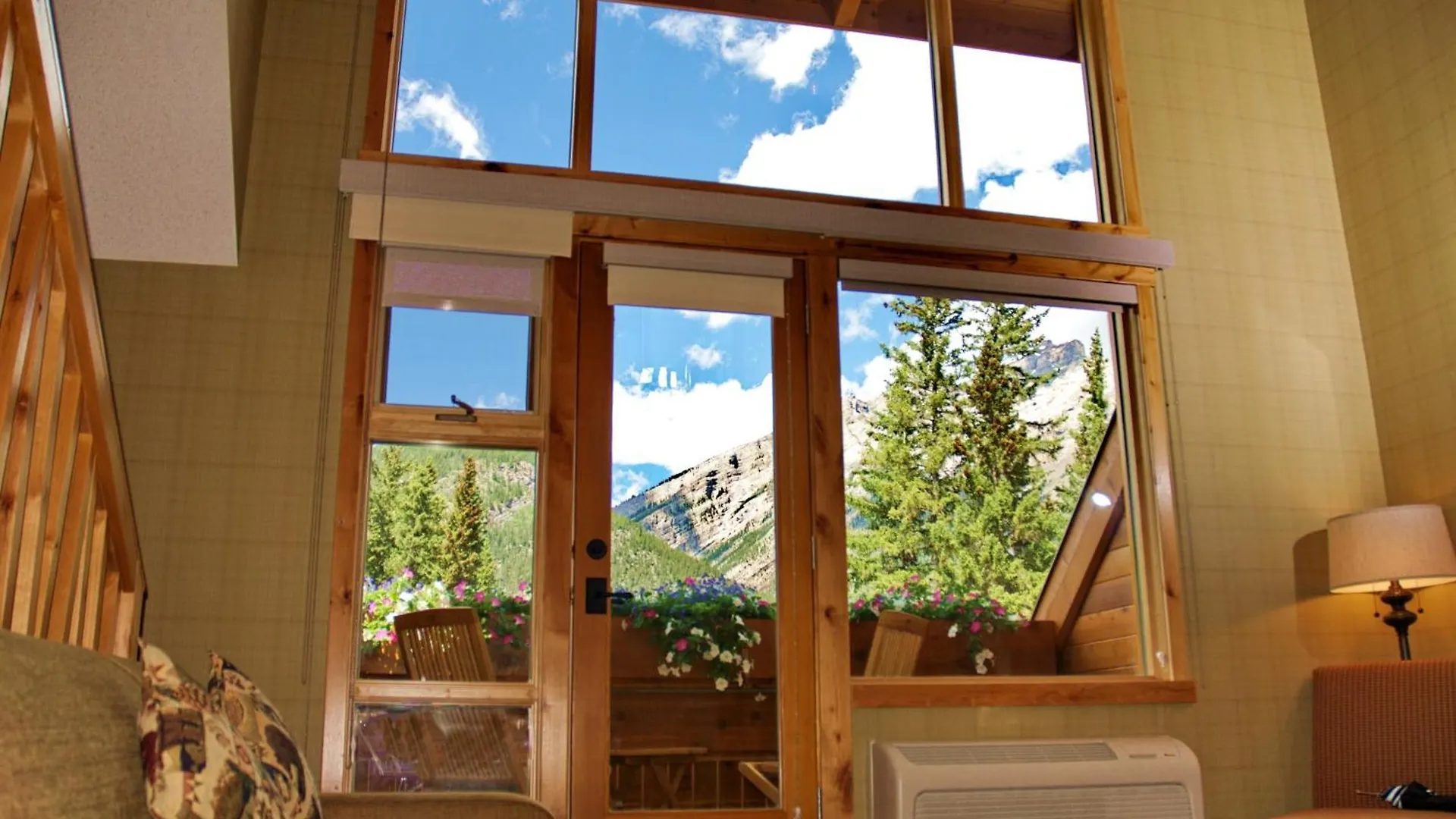 Fox Hotel And Suites Banff