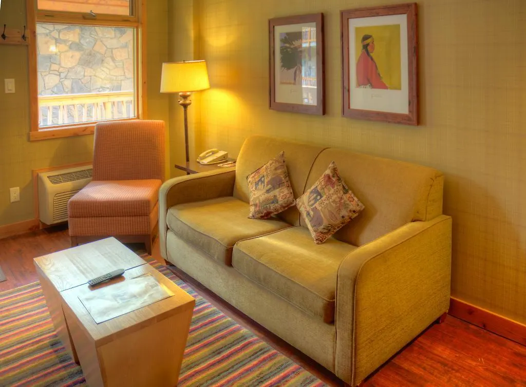 Fox Hotel And Suites Banff