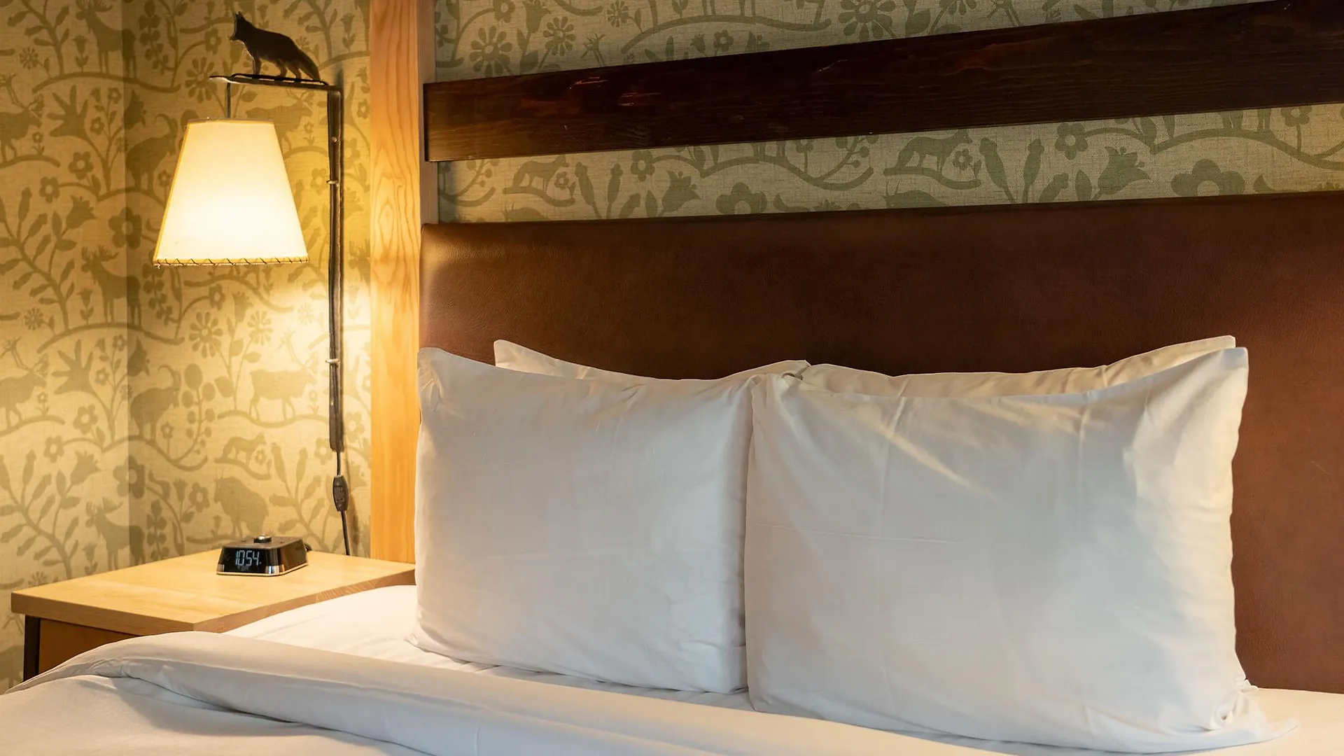 Fox Hotel And Suites Banff