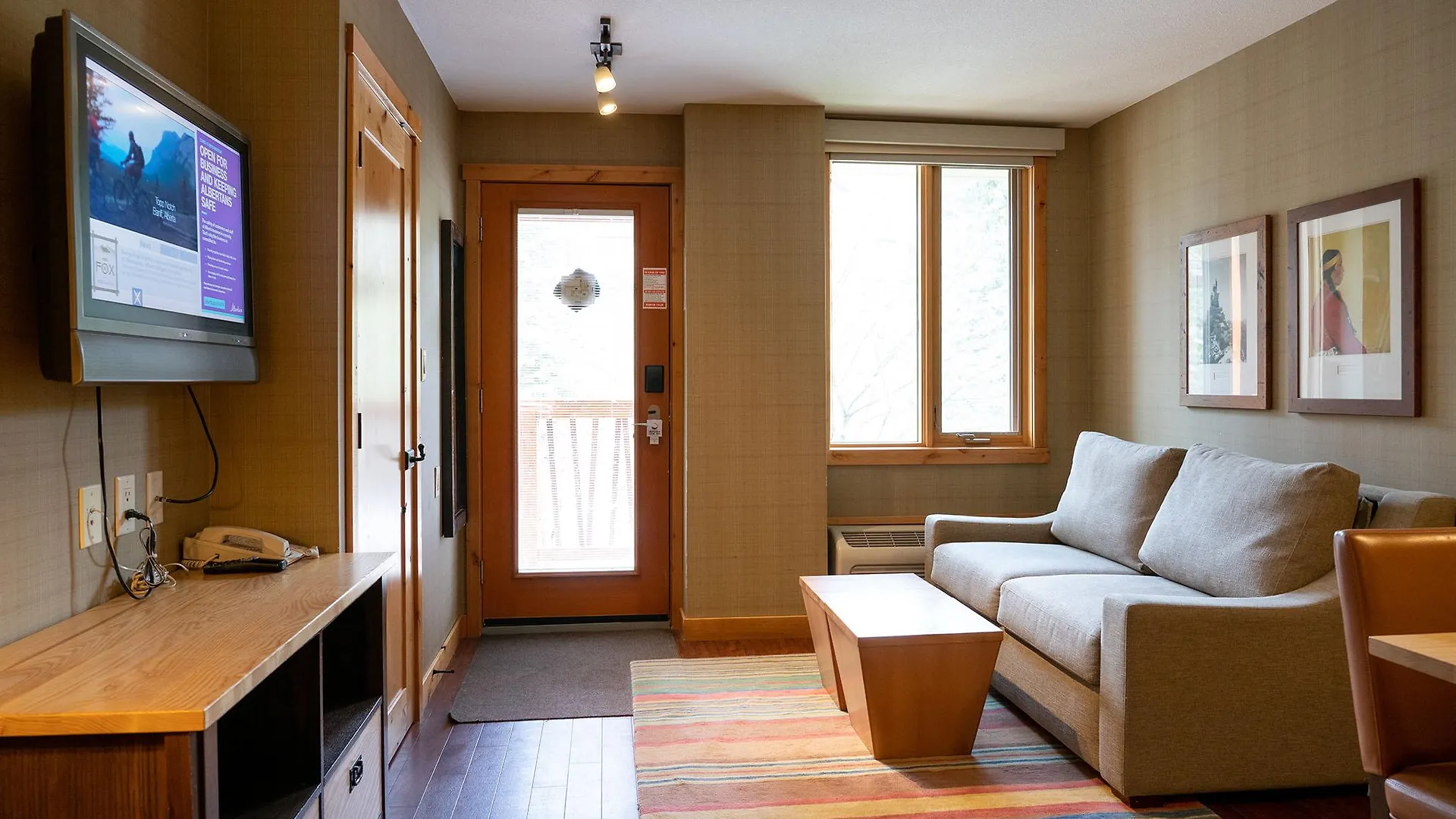 Fox Hotel And Suites Banff
