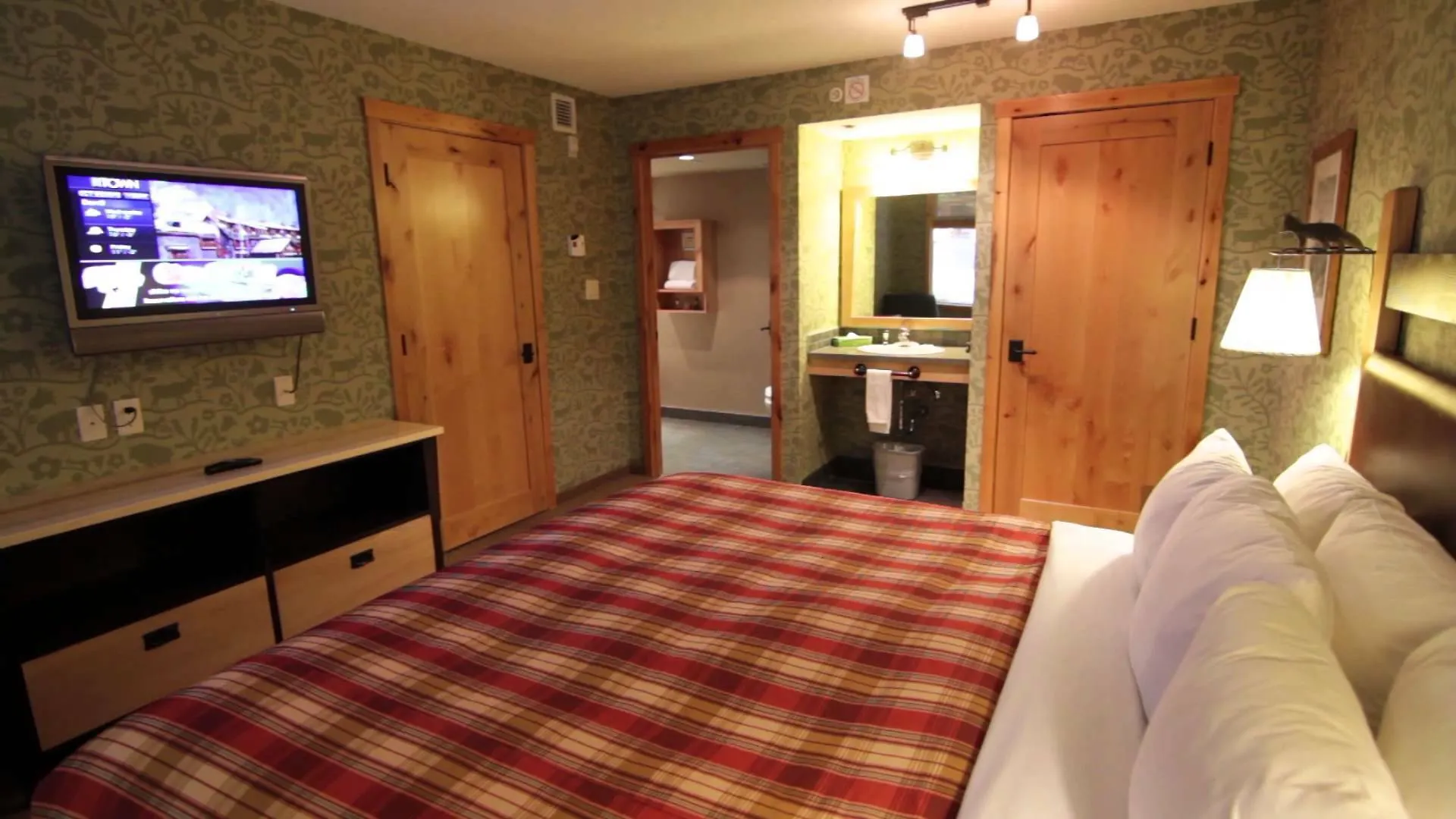 Fox Hotel And Suites Banff